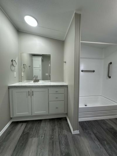 Photo 5 of 7 of home located at 127 Highlands Ridge Lane Davenport, FL 33897