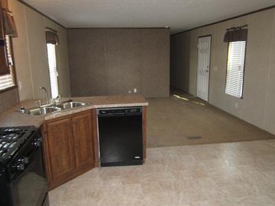 Photo 5 of 6 of home located at 5001 South Ave Lot 67 Toledo, OH 43615