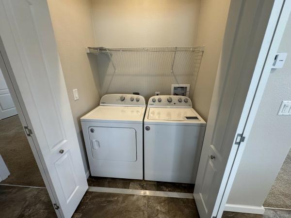 2017 Skyline 4800 Mobile Home