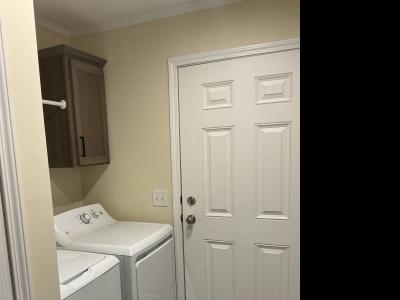 Photo 4 of 12 of home located at 969 State Route 28 #088 Milford, OH 45150