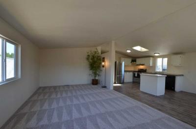 Photo 3 of 19 of home located at 1699 N Terry St Space 285 Eugene, OR 97402