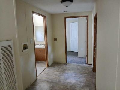 Photo 5 of 7 of home located at 2823 Conestoga Drive Indianapolis, IN 46241