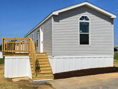 Mobile Home at 500 Houtztown Rd Lot 49 Myerstown, PA 17067