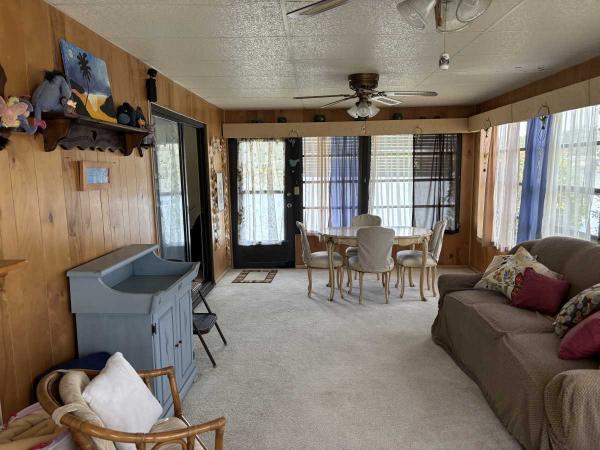 1985 BARR DOUBLEWIDE Mobile Home