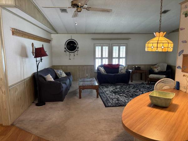 1985 BARR DOUBLEWIDE Mobile Home