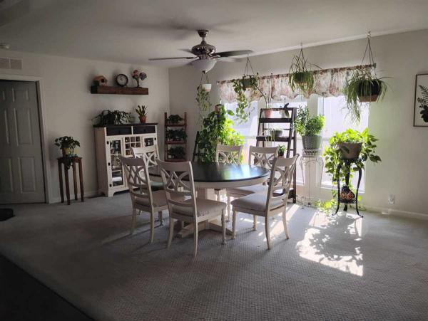  Mobile Home For Sale