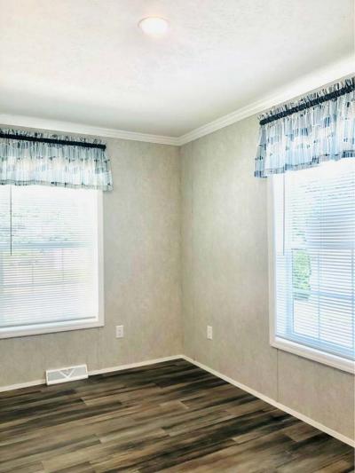 Photo 5 of 13 of home located at 6620 Washington Blvd  44 Elkridge, MD 21075
