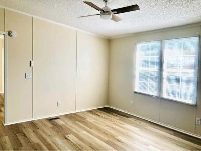 Photo 4 of 17 of home located at 490 North Patuxent Rd. 13 Odenton, MD 21113