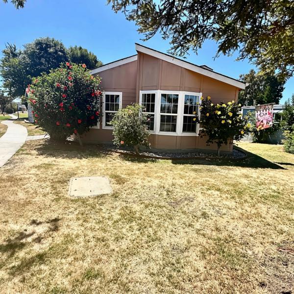 2000 Silvercrest Mobile Home For Sale