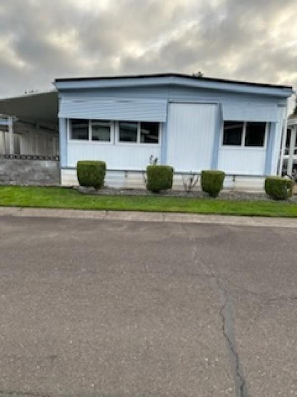 Photo 1 of 2 of home located at 835 SE 1st Avenue Canby, OR 97013
