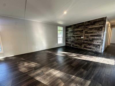 Photo 5 of 16 of home located at 218 Pamela Ave. Belton, MO 64012