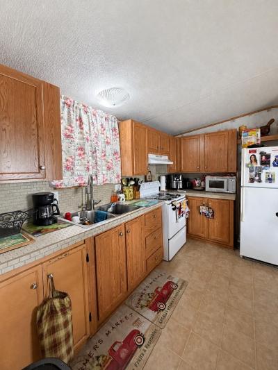 Photo 3 of 8 of home located at 800 Siesta Dr Kissimmee, FL 34741