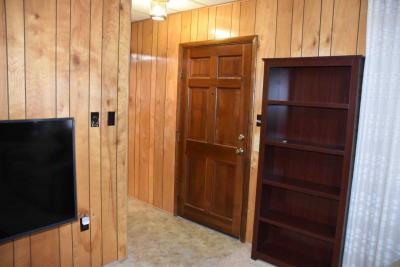 Photo 4 of 29 of home located at 7112 Pan American Fwy. NE. Space 292 Albuqueruqe, NM 87109