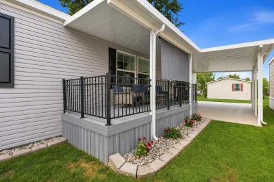 Photo 3 of 23 of home located at 181 Highland Terrace White Lake, MI 48386