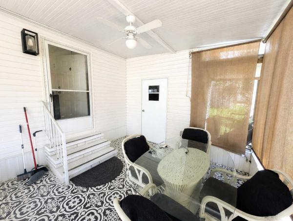 1994 Manufactured Home