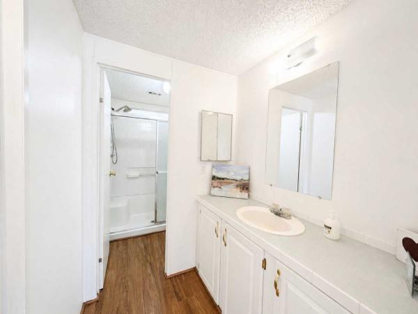 1994 Manufactured Home