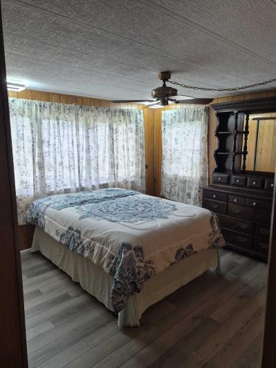 Photo 3 of 7 of home located at 5602 Squiredale Ln Fort Wayne, IN 46818