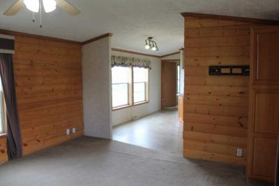 Photo 4 of 8 of home located at 351 Walnut Street Manawa, WI 54949