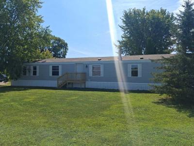 Photo 2 of 11 of home located at 351 Walnut St Manawa, WI 54949