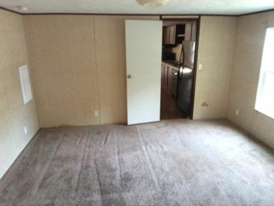Photo 5 of 12 of home located at 1355 Mckinley Ave Philipp, MS 38950