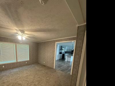 Photo 5 of 17 of home located at 38132 Ohio 143 Pomeroy, OH 45769