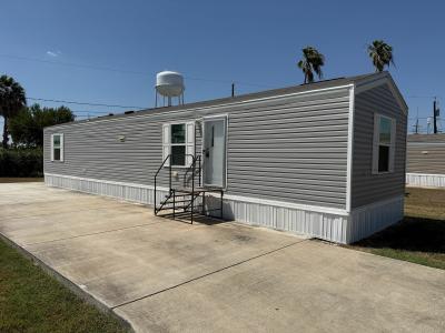 Mobile Home at 800 N Parker Rd Lot 7 La Feria, TX 78559