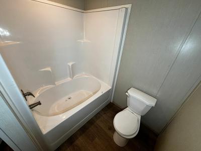 Photo 4 of 11 of home located at 86 Cannon Ln Knollwood, TX 75092