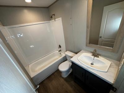 Photo 5 of 11 of home located at 86 Cannon Ln Knollwood, TX 75092