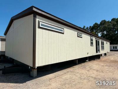 Mobile Home at Clearance Homes Of Texas 18224 Us Highway 59 New Caney, TX 77357