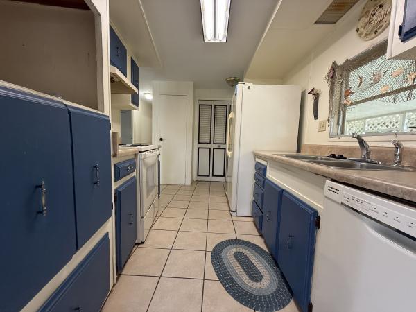 1975 BROA 4W033384S3815U&X Mobile Home