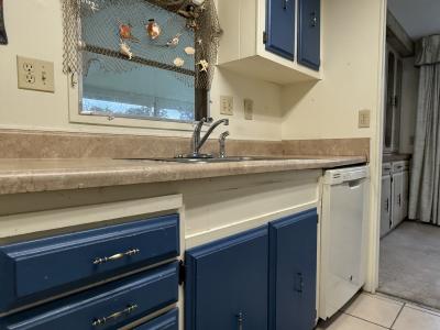 Photo 4 of 18 of home located at 15 Northwood Drive Port Orange, FL 32129