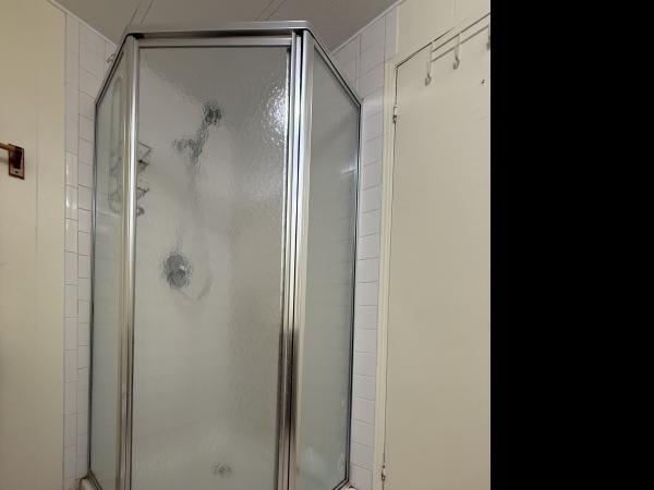 1975 BROA 4W033384S3815U&X Mobile Home