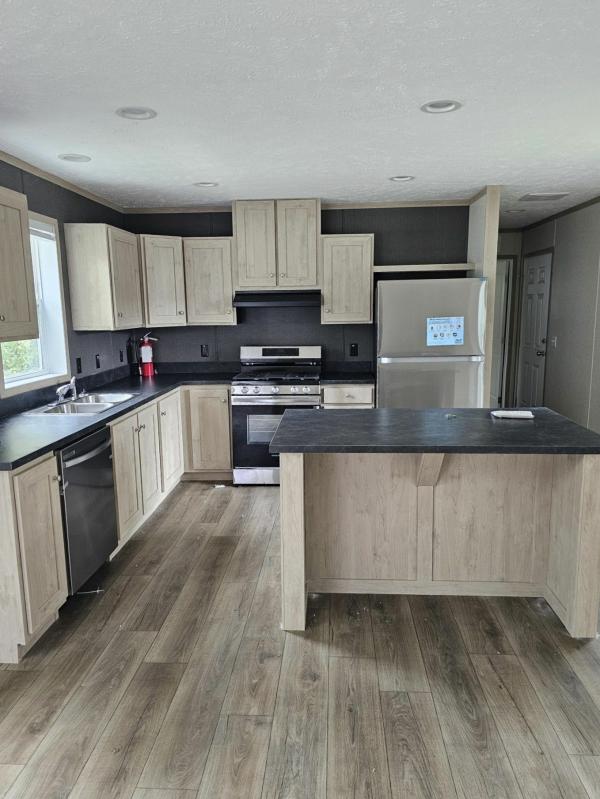 2025 Clayton Homes Inc Mobile Home For Sale