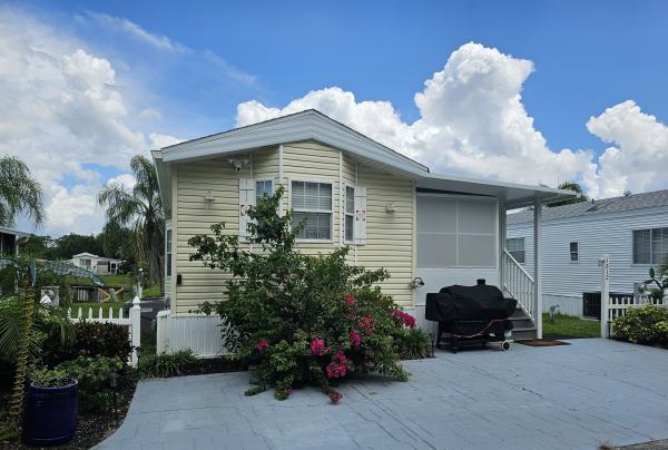 2004 CHIO Mobile Home For Sale