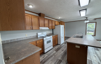 Mobile Home at 23045 Aspen Blvd Chelsea, MI 48118
