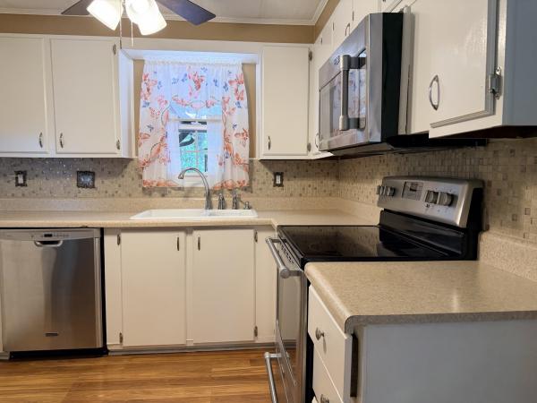 1982 Mansion 24x56-3 Mobile Home