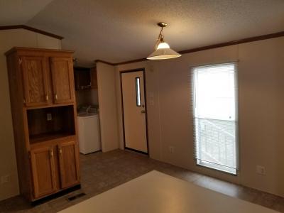 Photo 2 of 9 of home located at 5702 Angola Rd. #320 Toledo, OH 43615