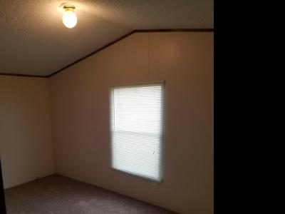 Photo 3 of 9 of home located at 5702 Angola Rd. #320 Toledo, OH 43615