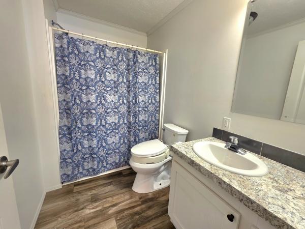 2021 Elite Sectional NA Mobile Home