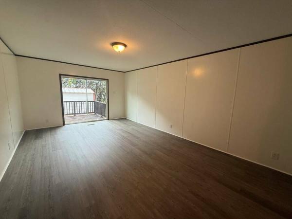 2017 04-CHG-CH2856B  Home