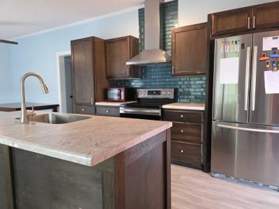 Photo 5 of 18 of home located at 224 Island Drive Elyria, OH 44035