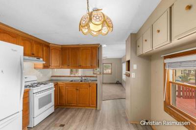 Photo 5 of 26 of home located at Lot 73M Lincoln Pines Resort Gowen, MI 49326
