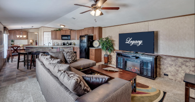 Photo 4 of 10 of home located at 14146 Ih 35 S #238 Von Ormy, TX 78073