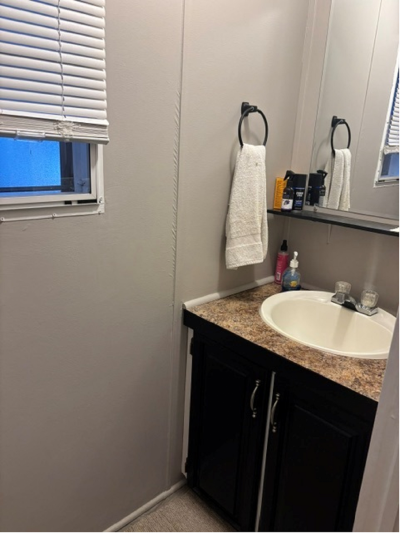 Photo 5 of 9 of home located at 43266 Bonaparte Ave, #124 Sterling Heights, MI 48314
