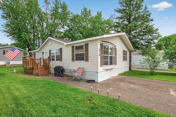2000  Mobile Home For Sale