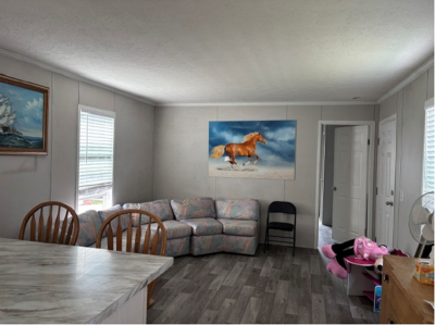 Photo 3 of 12 of home located at 43088 Marquette Ave, #380 Sterling Heights, MI 48314