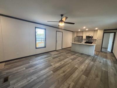 Photo 4 of 14 of home located at 725 S 12th St #19 Bismarck, ND 58504