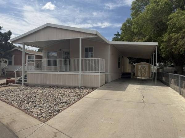 2000 Fleetwood LKPOIN Manufactured Home