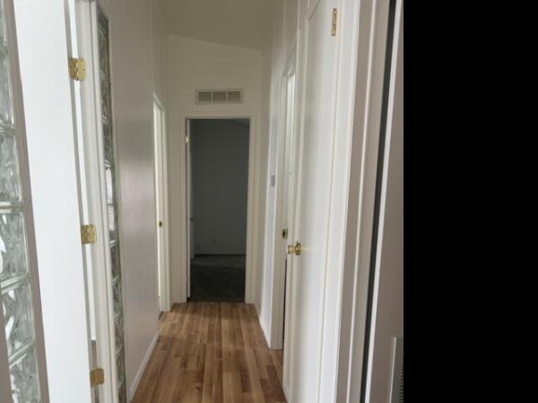 2000 Fleetwood LKPOIN Manufactured Home