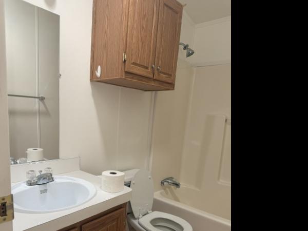 2000 Fleetwood LKPOIN Manufactured Home